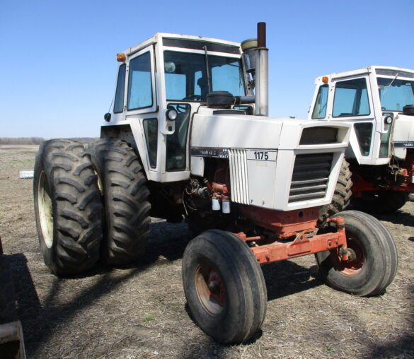 Larry Tanner Farm Retirement Auction – Warsaw, IL