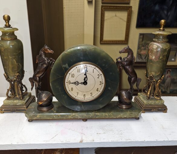 David & Loretta Lowman – Heritage Antique Mall #1 ONLINE ONLY AUCTION