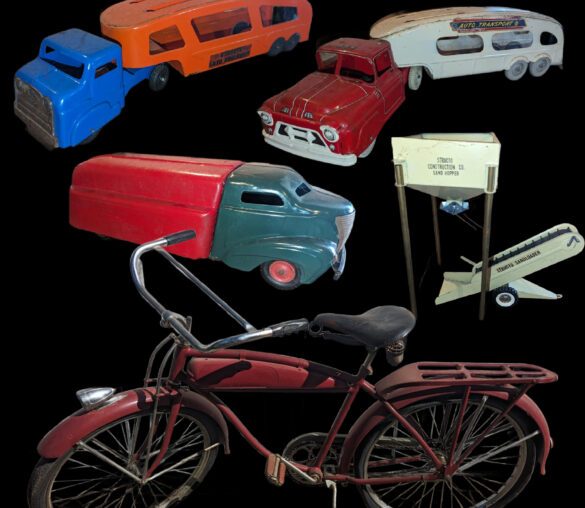 Vintage Toys, Sports Memorabilia & Toy Tractors – Cyber Monday Auction