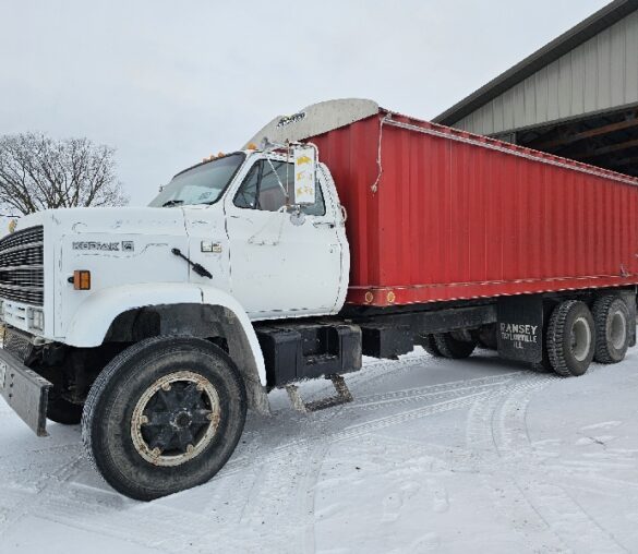 Annual Spring Machinery Consignment Auction – Adair, IL CONSIGN NOW