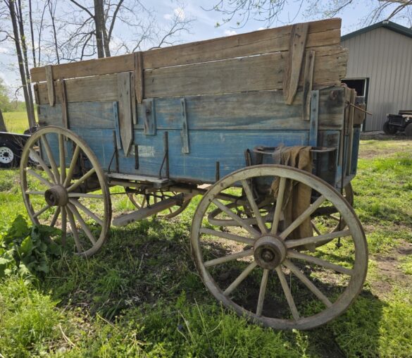 Fulton County Country Farm Auction – Lewistown IL