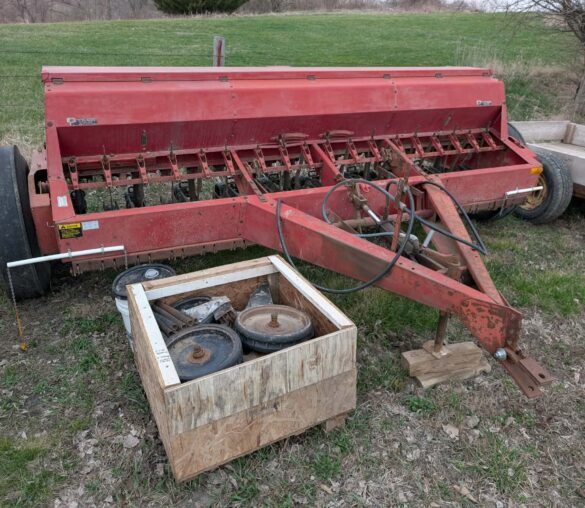 James & Rebecca Dewitt Moving Online Auction – Canton IL.