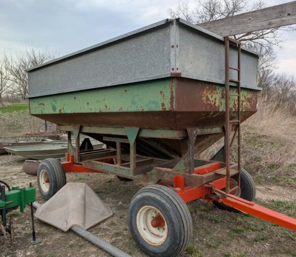 James & Rebecca Dewitt Moving Online Auction – Canton IL.