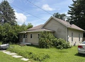 Online Only Real Estate Auction: 205 W. South Street, Colchester, IL