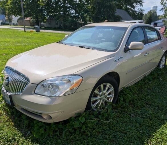 Personal Property Auction 100 Arlington Drive, Macomb IL